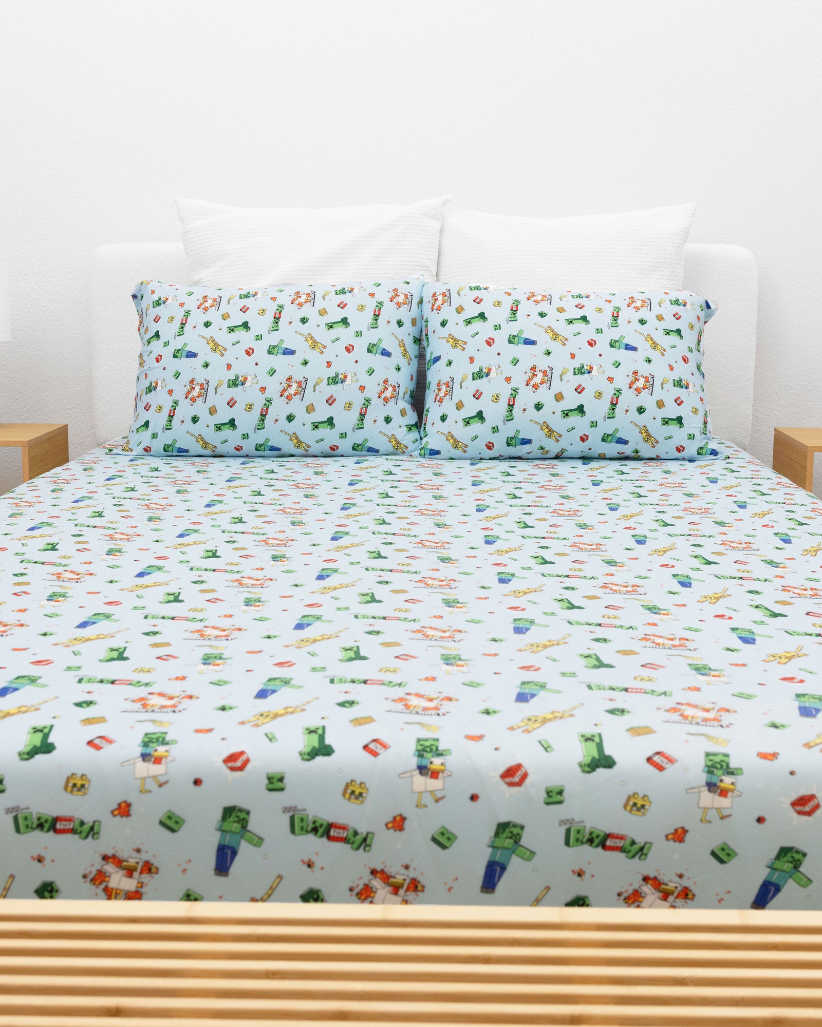 Minecraft: Chicken Jockey Bamboo Bed Sheet Set