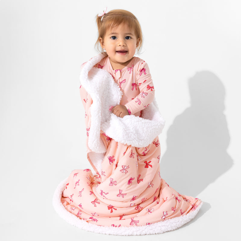 Take A Bow Bamboo Sherpa Blanket