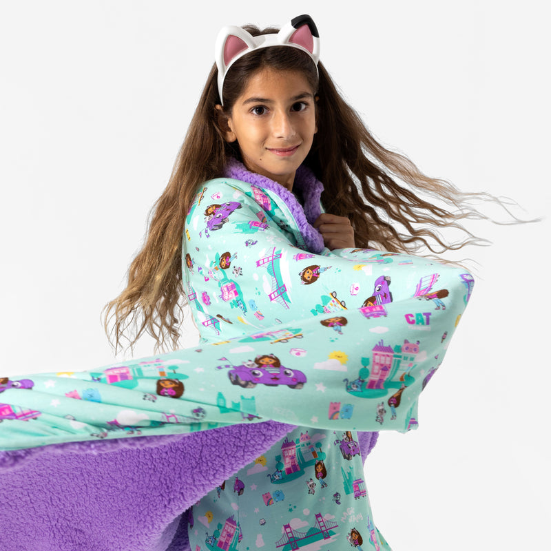 Gabby's Dollhouse: Cat Francisco Bamboo Sherpa Blanket