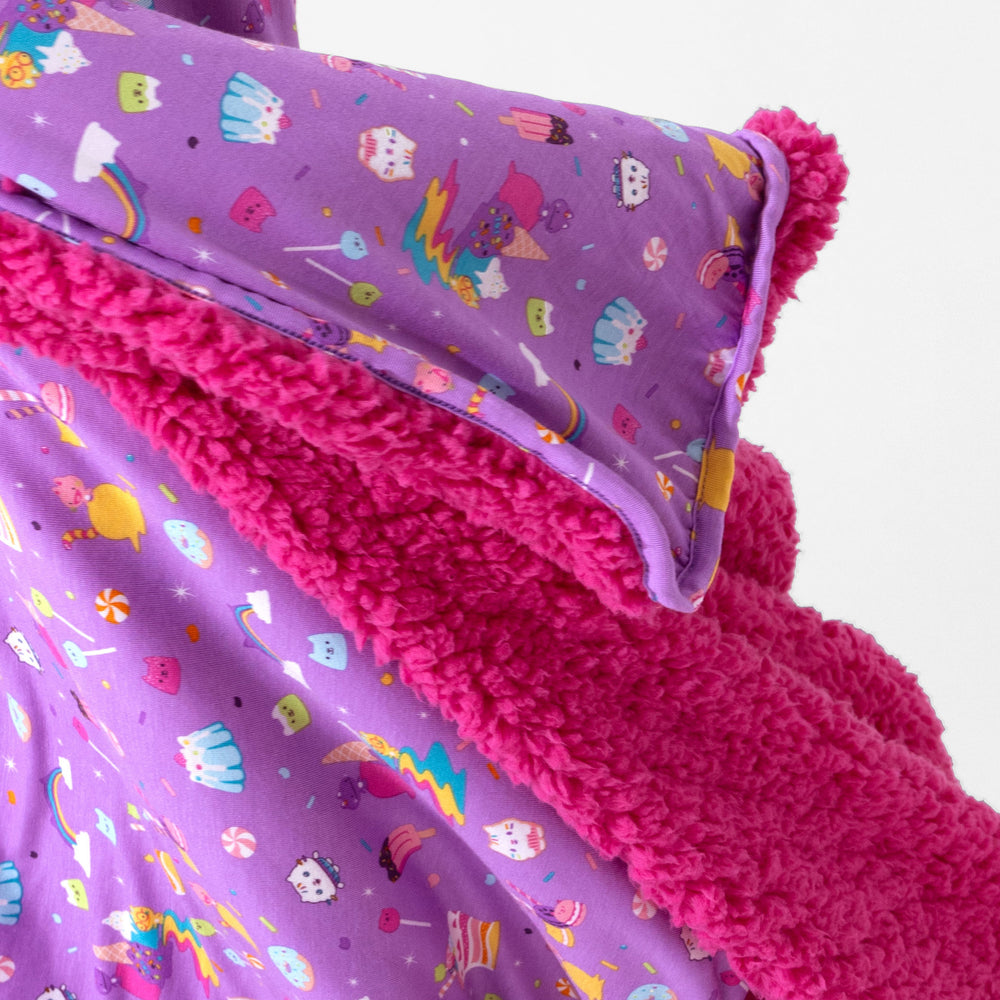 Gabby's Dollhouse: Sweet Treats Bamboo Sherpa Blanket