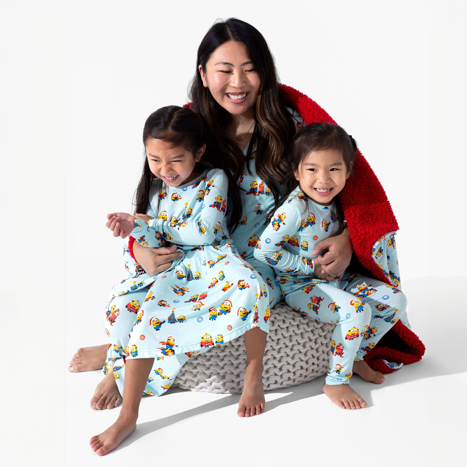 Merry Minions Holiday Bamboo Girls' Long Sleeve Dress