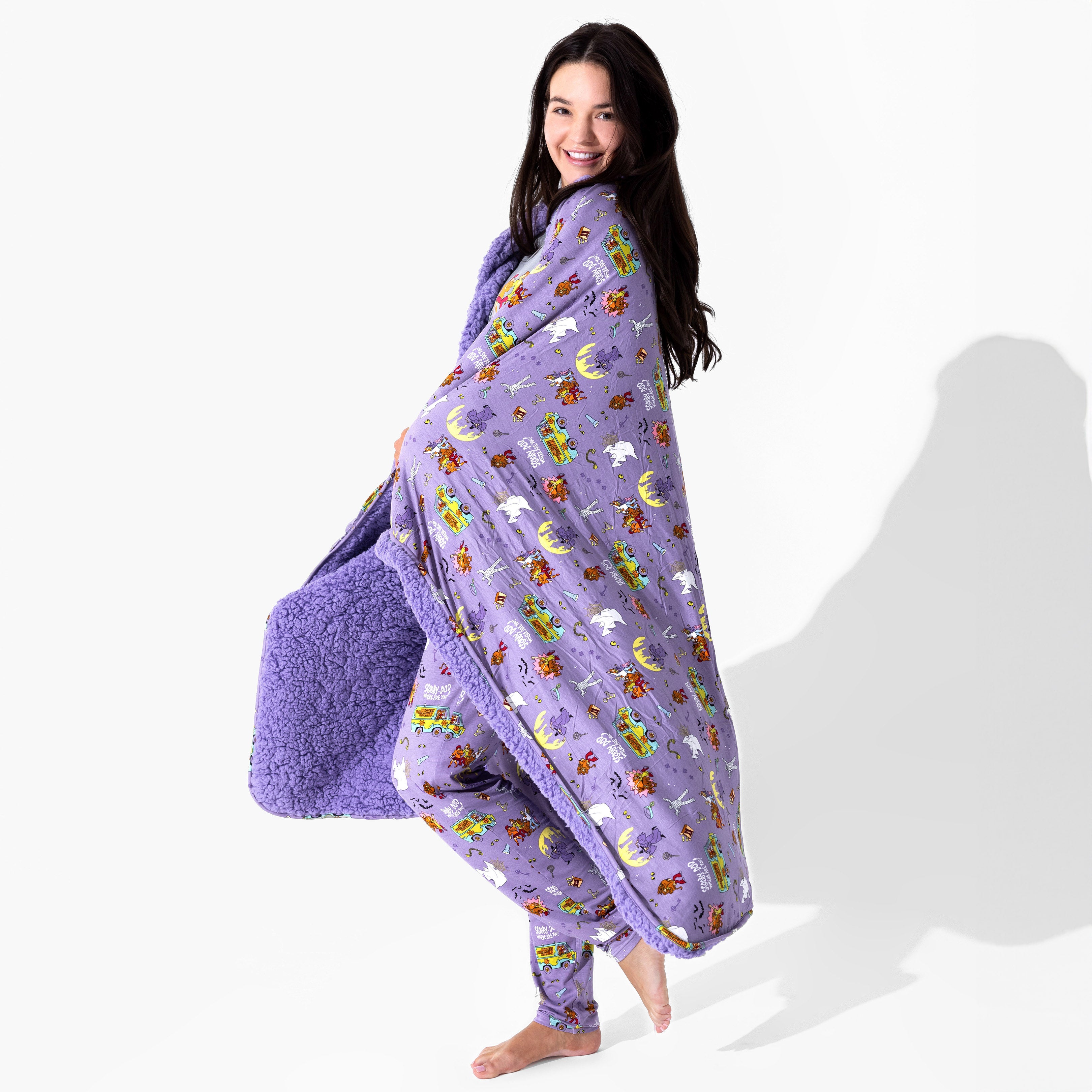 Scooby-Doo™ Bamboo Sherpa Blanket – Cozy Mystery Snuggles
