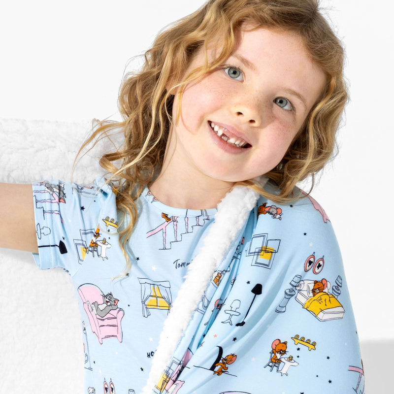 Tom & Jerry: Home Sweet Home Bamboo Sherpa Blanket