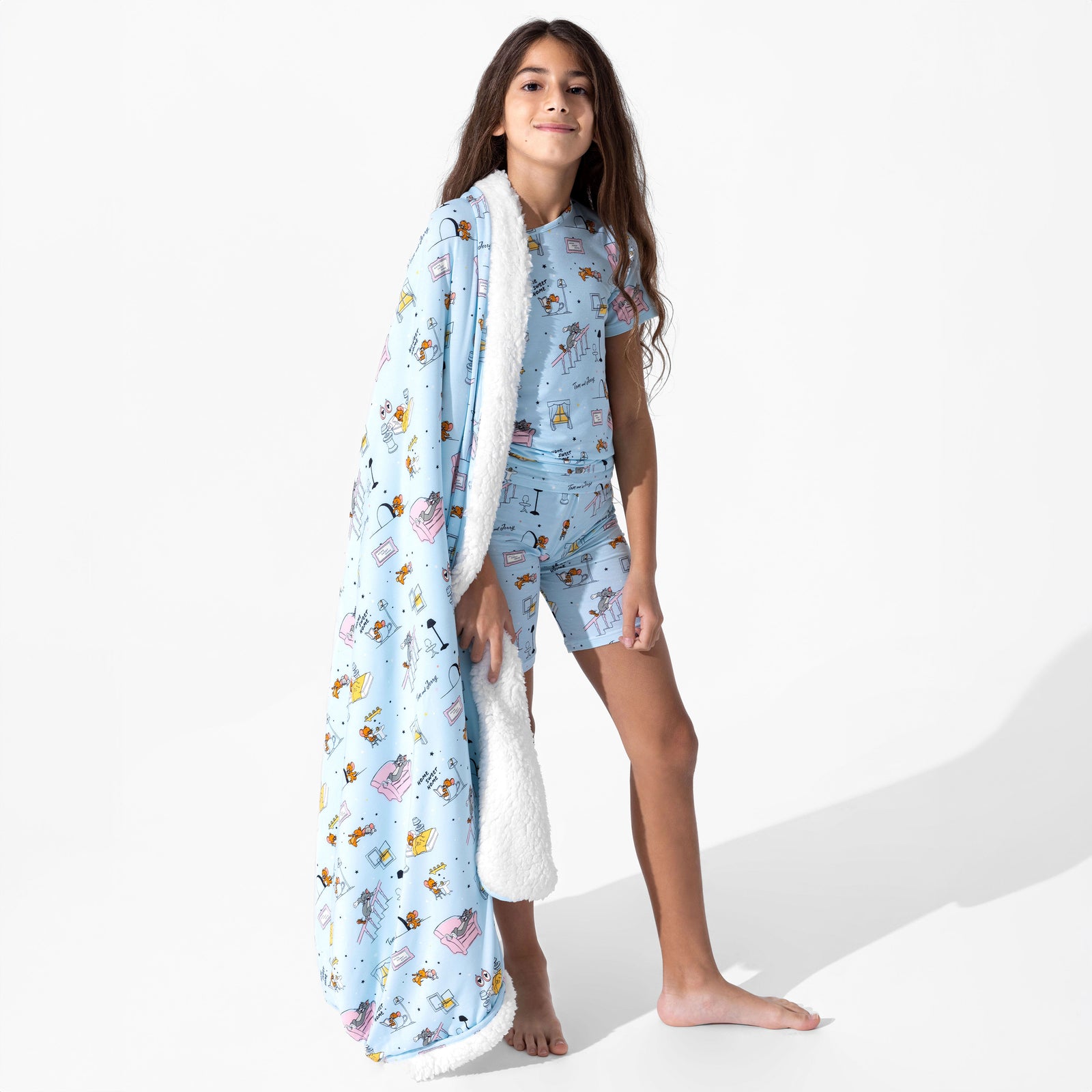 Tom & Jerry: Home Sweet Home Bamboo Kids Short Set