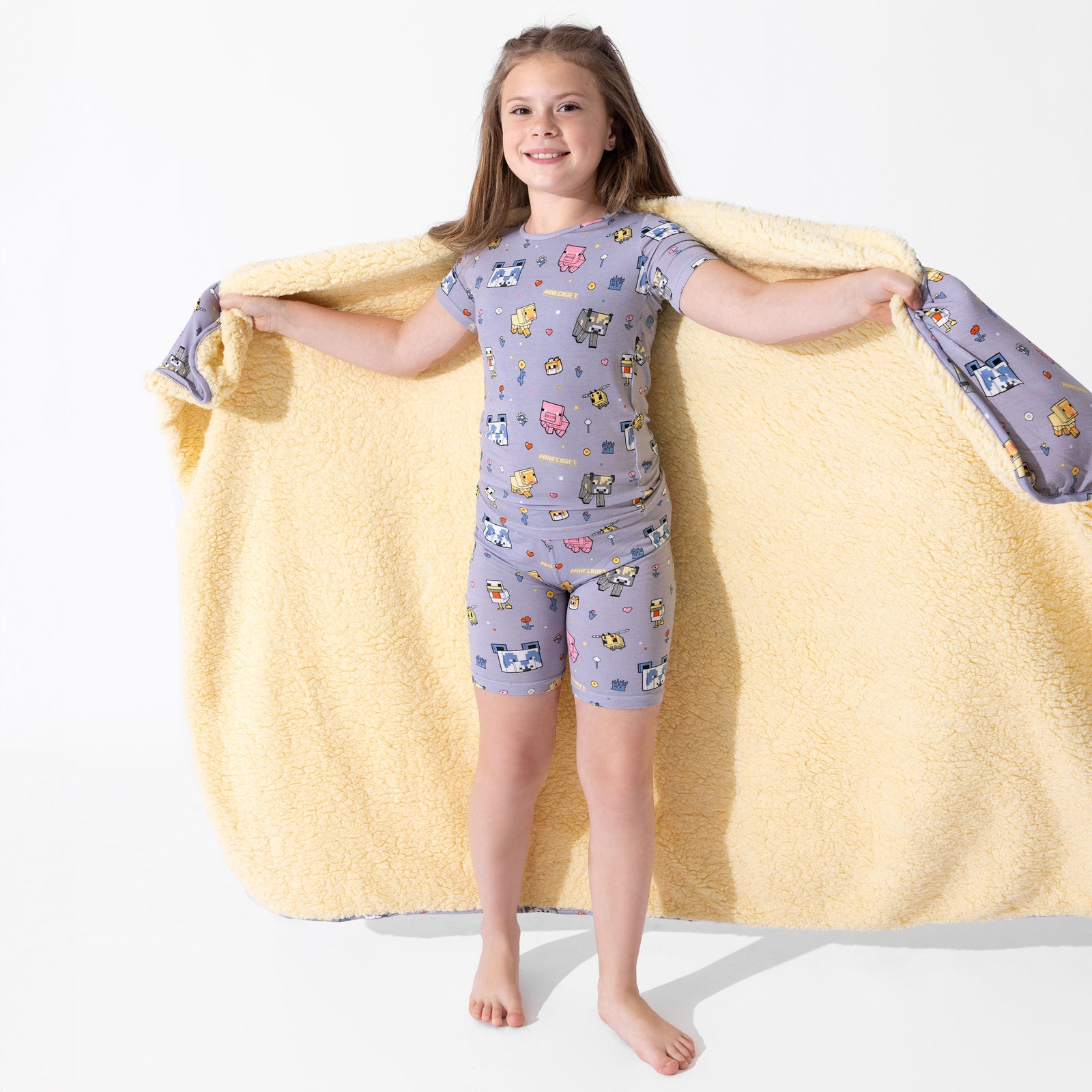 Minecraft Pixel Pals Bamboo Sherpa Blanket