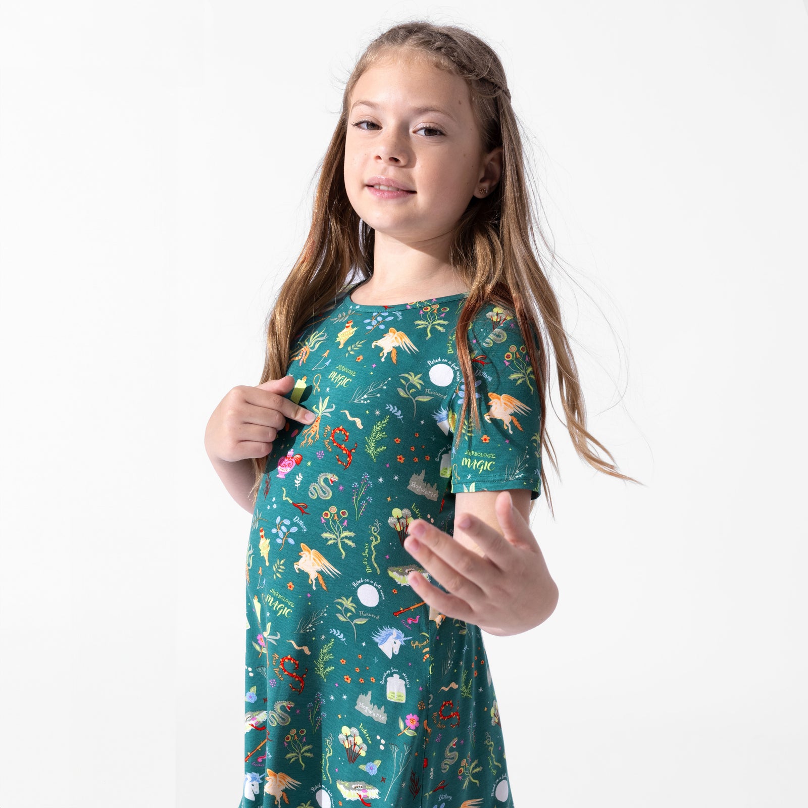 Mandrake's Potions & Herbs Bamboo Girls' Short Sleeve Dress