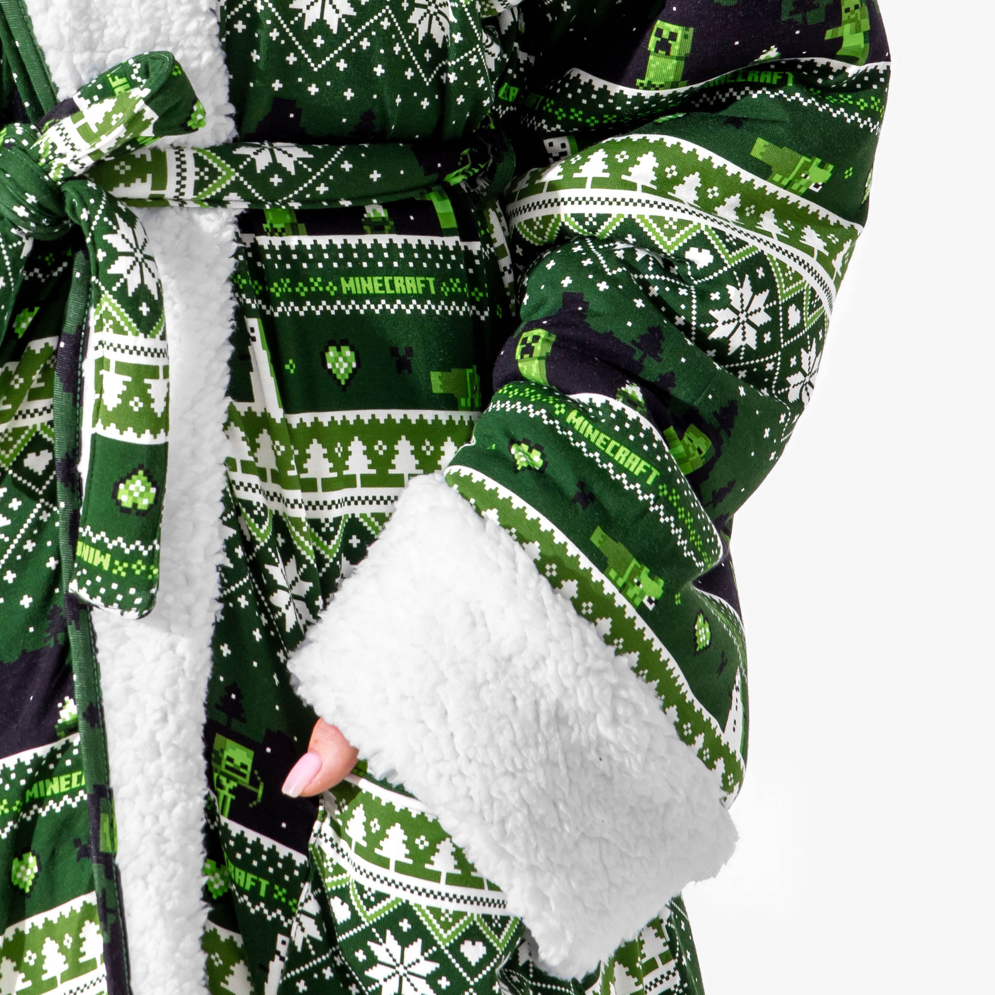 マシュマロマン様 グリーン 27.5 Minecraft Creeper Holiday Bamboo Adult Sherpa Robe – Cozy Gamer