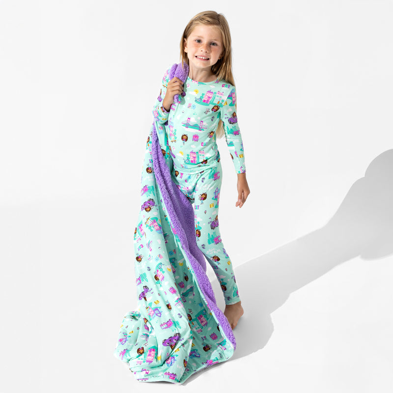 Gabby's Dollhouse: Cat Francisco Bamboo Sherpa Blanket