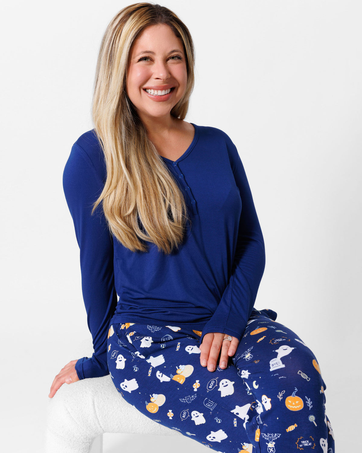 Ghosts Bamboo Women's Pajama Set
