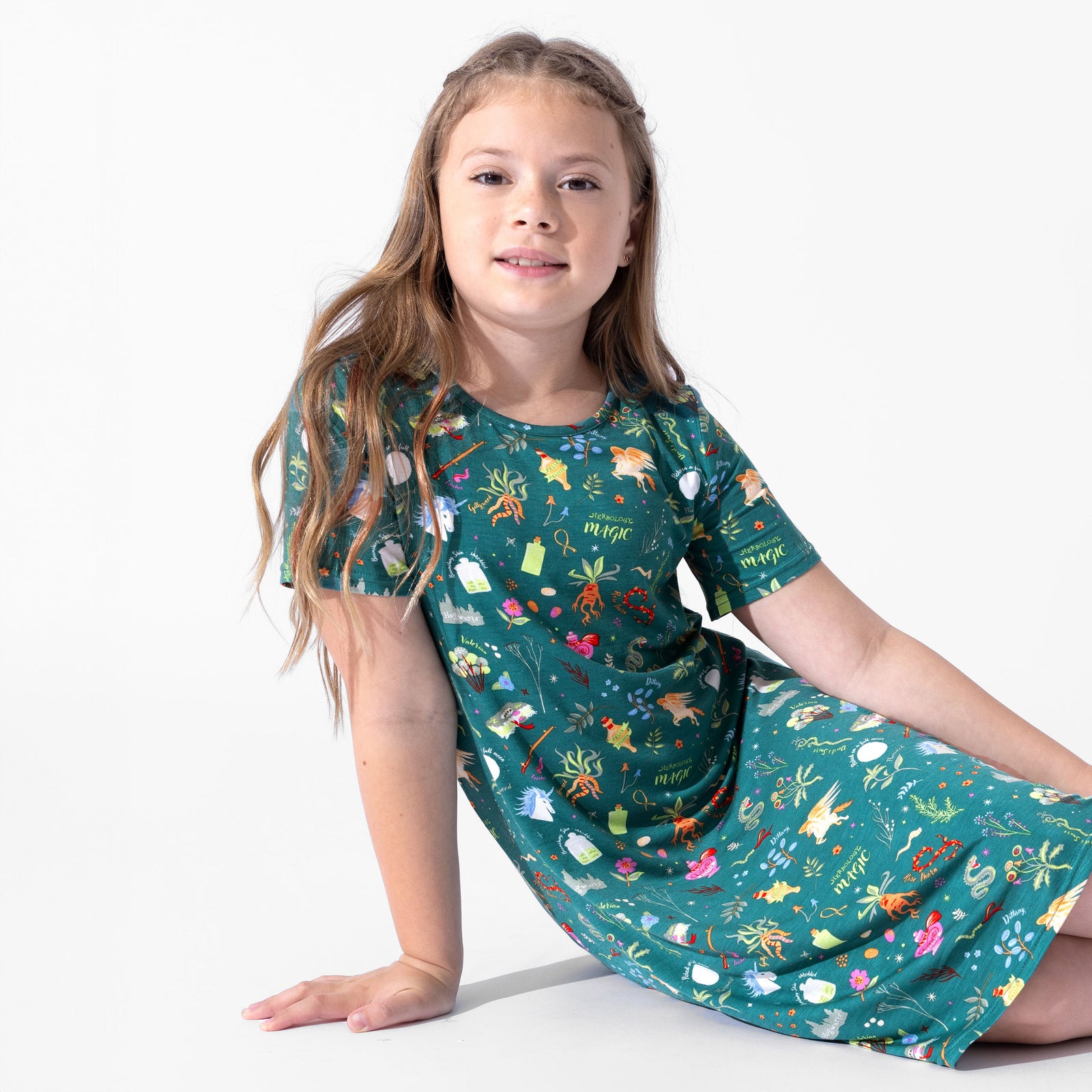 Mandrake's Potions & Herbs Bamboo Girls' Short Sleeve Dress