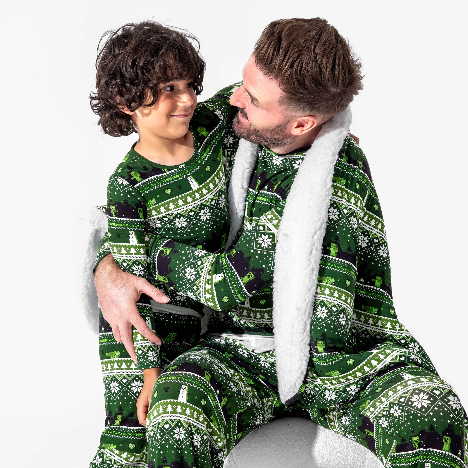 Minecraft Creeper Holiday Bamboo Men's Pajama Set