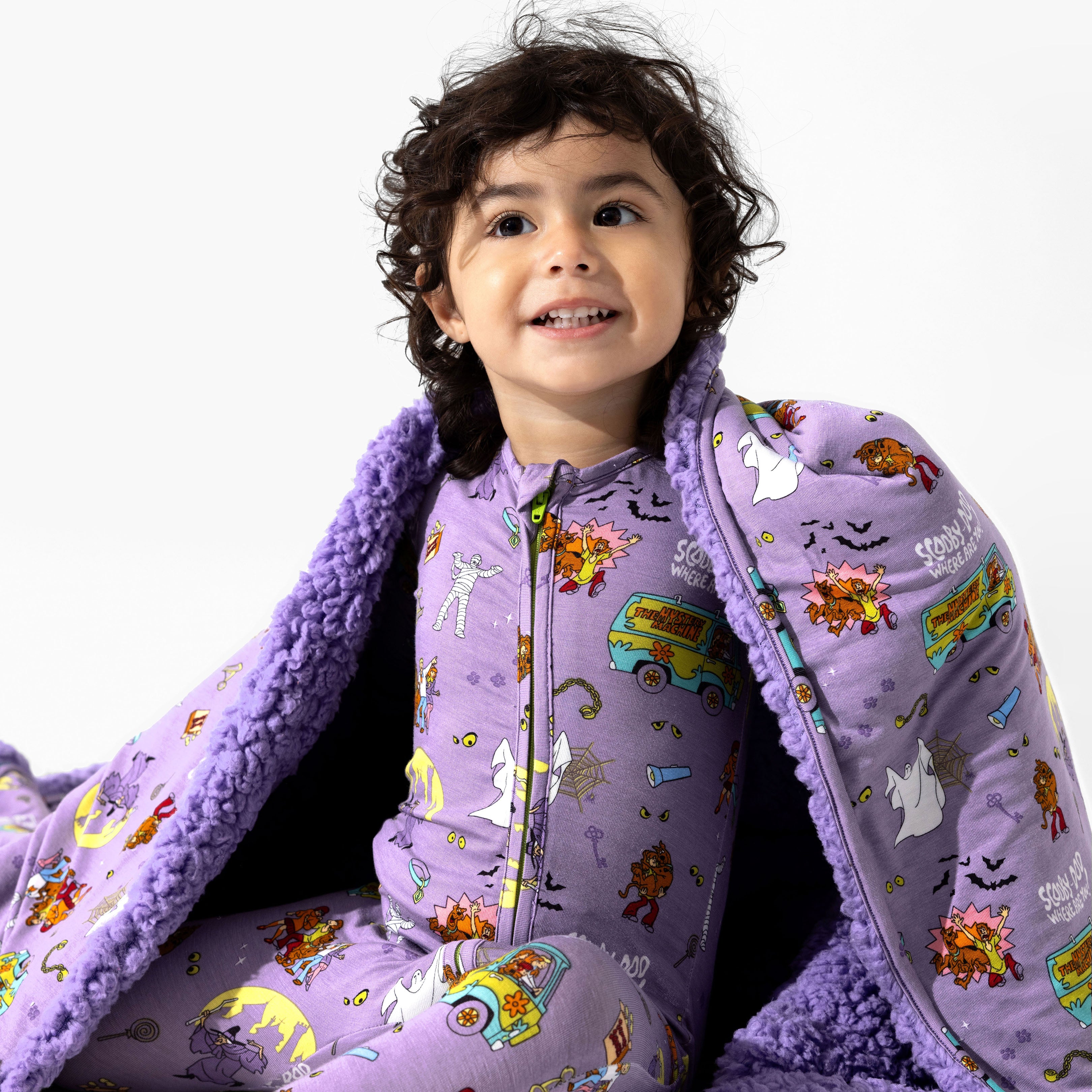 Scooby-Doo™ Bamboo Sherpa Blanket – Cozy Mystery Snuggles