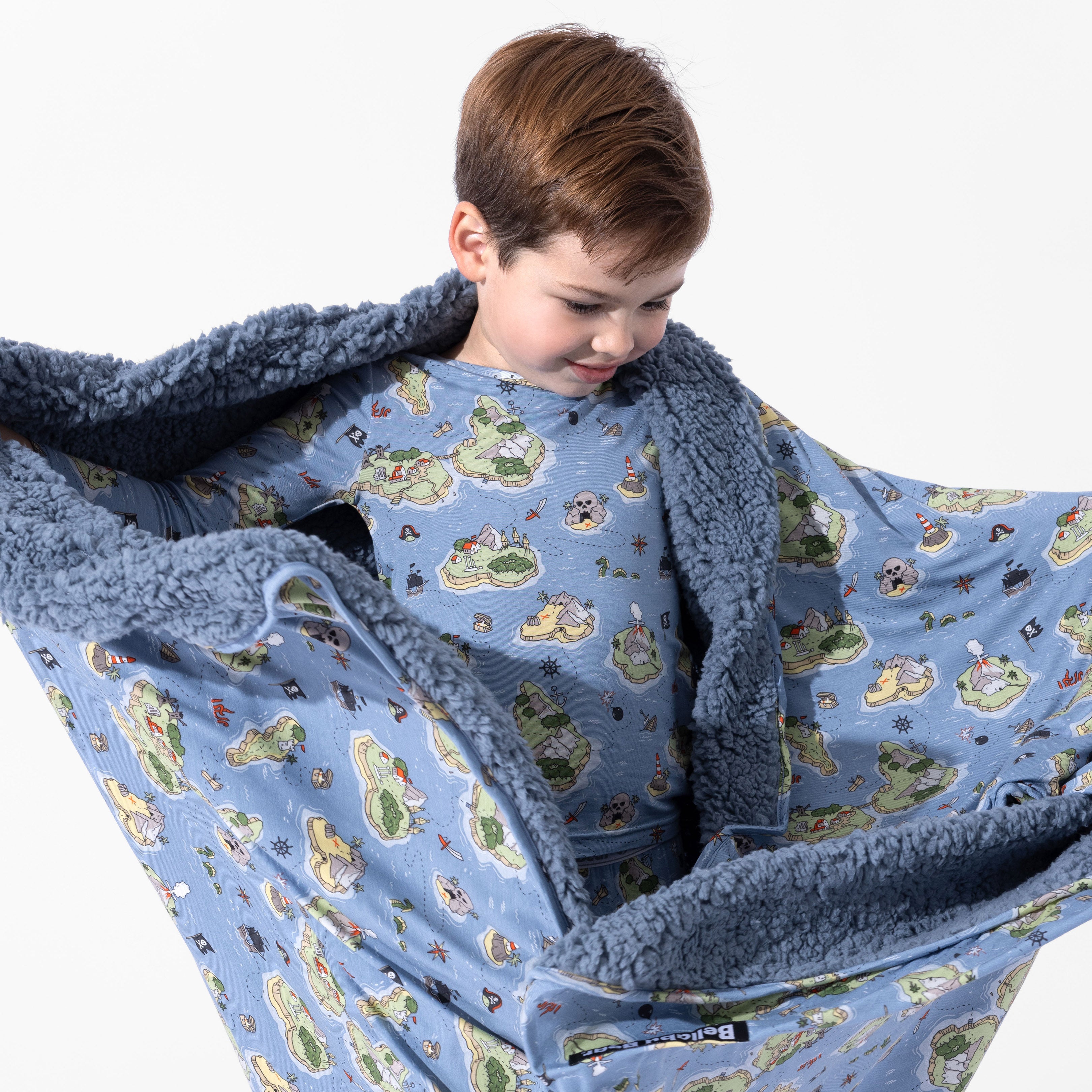 Pirate Cove Bamboo Sherpa Blanket – Cozy, Soft & Eco-Friendly