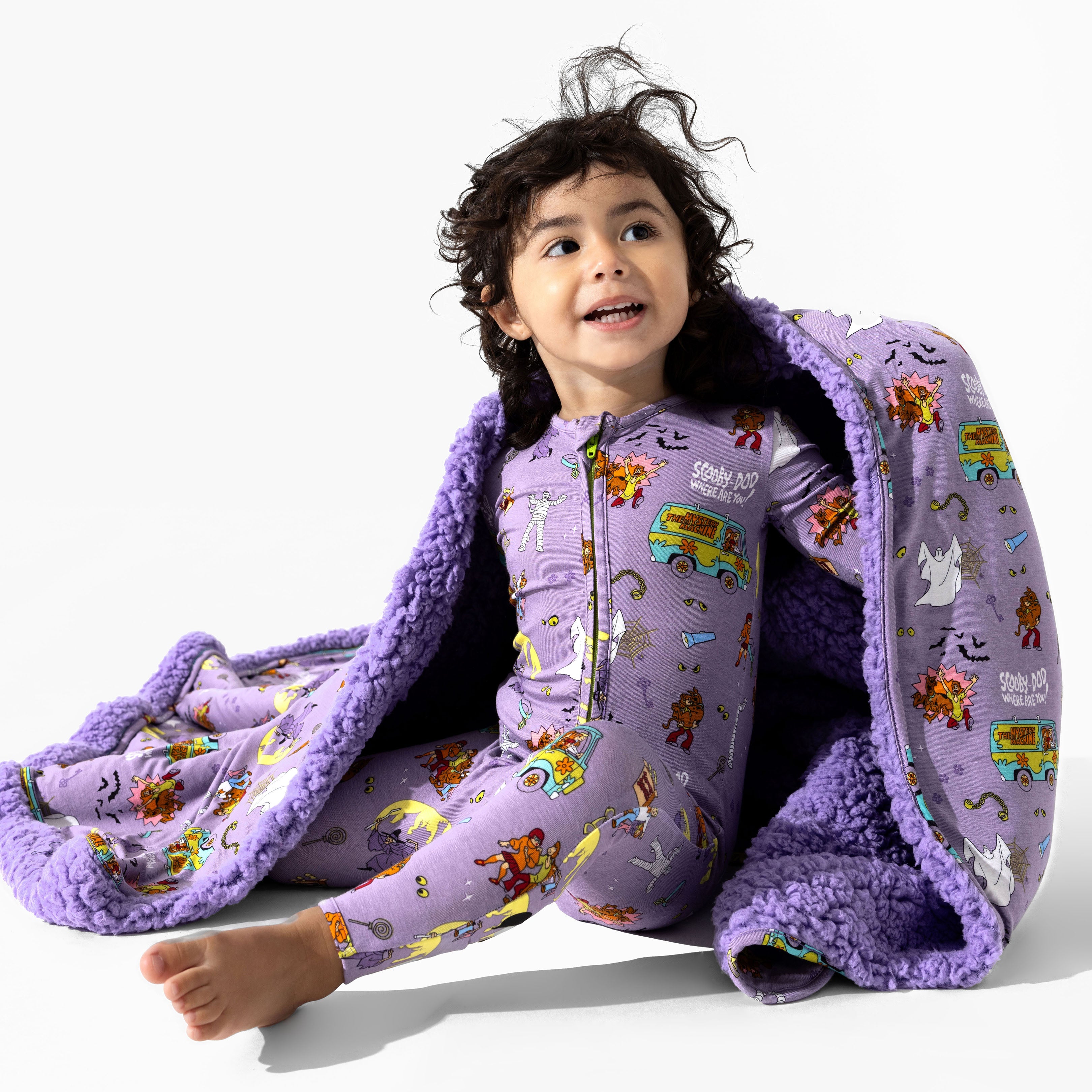 Scooby-Doo™ Bamboo Sherpa Blanket – Cozy Mystery Snuggles