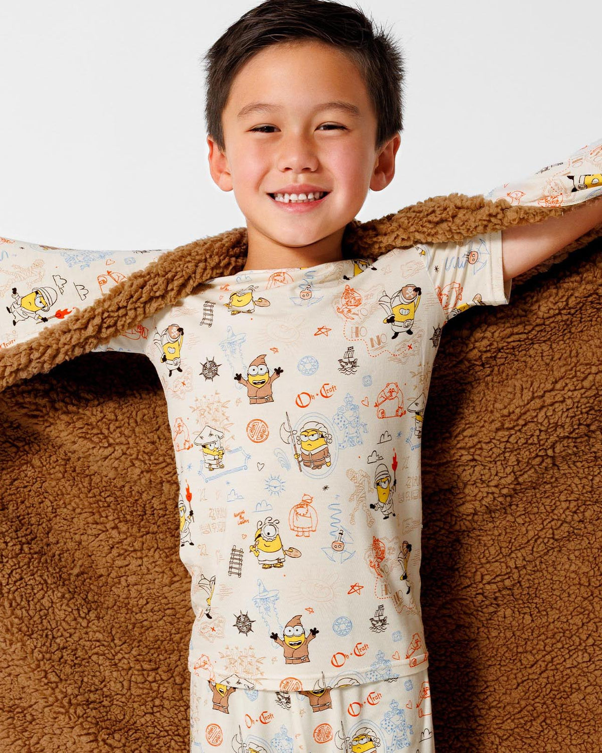 Minions: Sketch Through Time Bamboo Sherpa Blanket