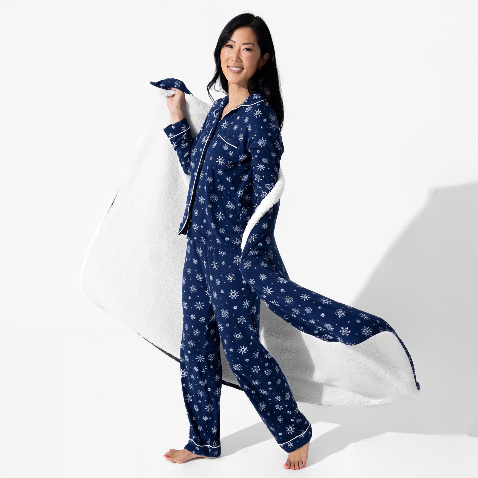 Snowflake Bamboo Women's Pajama Set