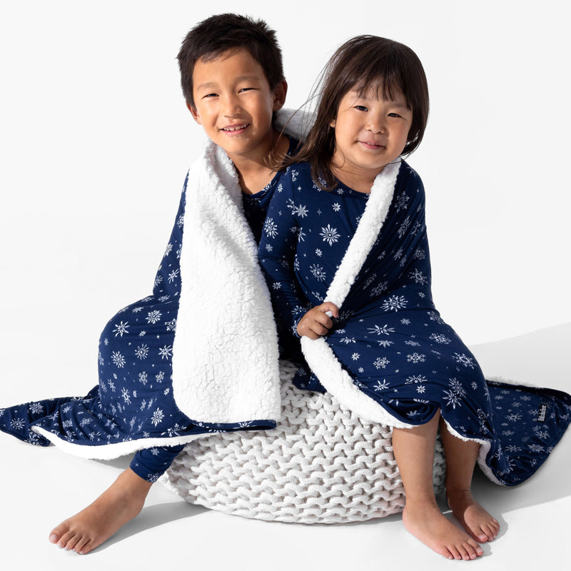 Snowflake Bamboo Sherpa Blanket